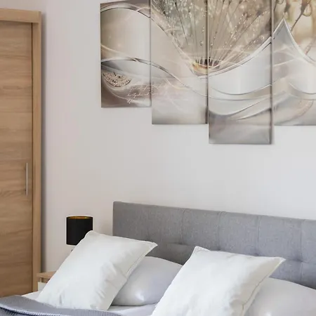 Smiala Comfy Pet-friendly By Renters Lägenhet Warszawa