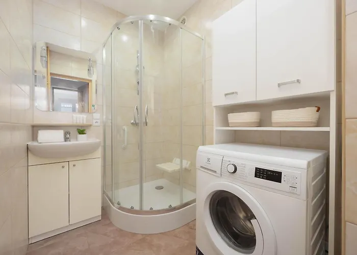 Apartment Smiala Comfy Pet-friendly By Renters *